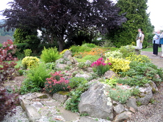 2005-06-04-15-24-51_bovey_tracey_gardens_june_05-008_bovey_tracey_gardens_june_05.jpg 2005-06-04-15-24-51_bovey_tracey_gardens_june_05-008_bovey_tracey_gardens_june_05.jpg bovey_tracey_gardens_june_05