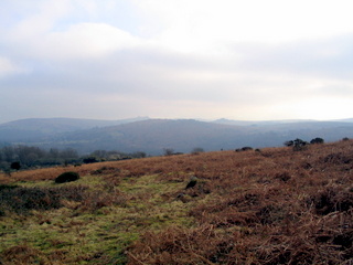 2006-01-30-15-39-58_north_bovey_easdon_tor-011_mortonhampstead_easdon_castle.jpg 2006-01-30-15-39-58_north_bovey_easdon_tor-011_mortonhampstead_easdon_castle.jpg mortonhampstead_easdon_castle