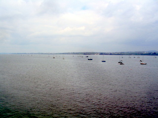 2006-04-30-11-53-37_starcross-003_powderham_starcross_kenton.jpg 2006-04-30-11-53-37_starcross-003_powderham_starcross_kenton.jpg powderham_starcross_kenton