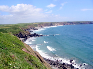 2006-06-22-14-08-13_pembroke_june_2006-139_pembroke_coast_st_brides_marloes_dale.jpg 2006-06-22-14-08-13_pembroke_june_2006-139_pembroke_coast_st_brides_marloes_dale.jpg pembroke_coast_st_brides_marloes_dale