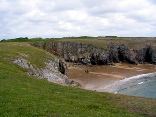 2006-06-23-12-19-59_pembroke_june_2006-005_pembroke_coast_bosherston_manorbier.jpg 2006-06-23-12-19-59_pembroke_june_2006-005_pembroke_coast_bosherston_manorbier.jpg pembroke_coast_bosherston_manorbier