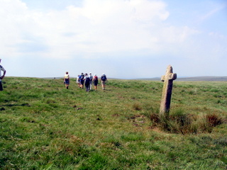 2006-07-02-12-26-22_dartmoor_july_2006-005_hexworthy_childestomb.jpg 2006-07-02-12-26-22_dartmoor_july_2006-005_hexworthy_childestomb.jpg hexworthy_childestomb