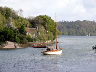2006-10-01-10-40-40_p1000108_dittisham_cornworthy_captan.jpg 2006-10-01-10-40-40_p1000108_dittisham_cornworthy_captan.jpg dittisham_cornworthy_captan