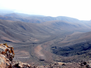 2006-11-14-10-52-54_p1000778_lanzarote_femes_circular_walk.jpg 2006-11-14-10-52-54_p1000778_lanzarote_femes_circular_walk.jpg Lanzarote_Femes_circular_walk