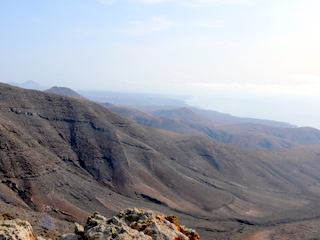 2006-11-14-10-53-11_p1000781_lanzarote_femes_circular_walk.jpg 2006-11-14-10-53-11_p1000781_lanzarote_femes_circular_walk.jpg Lanzarote_Femes_circular_walk