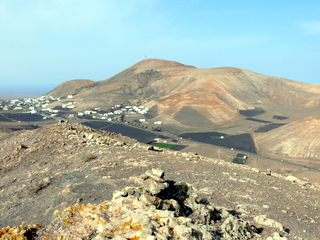 2006-11-14-11-06-56_p1000790_lanzarote_femes_circular_walk.jpg 2006-11-14-11-06-56_p1000790_lanzarote_femes_circular_walk.jpg Lanzarote_Femes_circular_walk