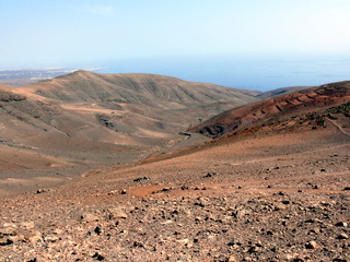 2006-11-14-13-37-35_p1000819_lanzarote_femes_circular_walk.jpg 2006-11-14-13-37-35_p1000819_lanzarote_femes_circular_walk.jpg Lanzarote_Femes_circular_walk