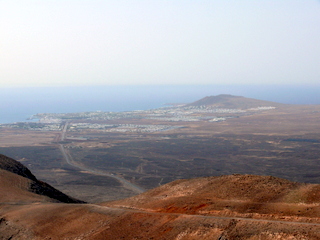 2006-11-14-13-47-18_p1000821_lanzarote_femes_circular_walk.jpg 2006-11-14-13-47-18_p1000821_lanzarote_femes_circular_walk.jpg Lanzarote_Femes_circular_walk