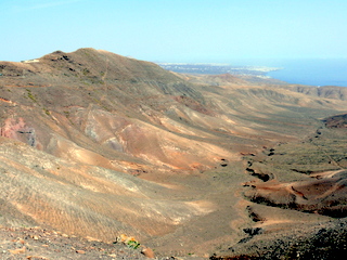 2006-11-14-14-11-11_p1000832_lanzarote_femes_circular_walk.jpg 2006-11-14-14-11-11_p1000832_lanzarote_femes_circular_walk.jpg Lanzarote_Femes_circular_walk