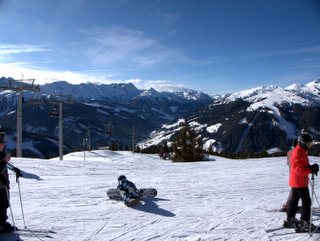2010-01-05-12-25-01_p1010071_austria_zell_am_ziller_zillertal_arena_gerlos_konigsleiten_2010-01-05.jpg  Austria_Zell_am_Ziller_Zillertal_Arena_Gerlos_Konigsleiten_2010-01-05 